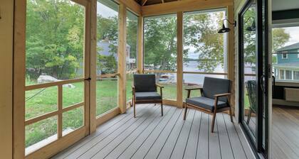 Luxurious, ADA accessible lakefront home for the whole family near Acadia