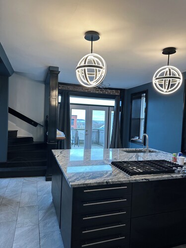 Spacious 5-bedroom house in marvelous Saint John with WiFi