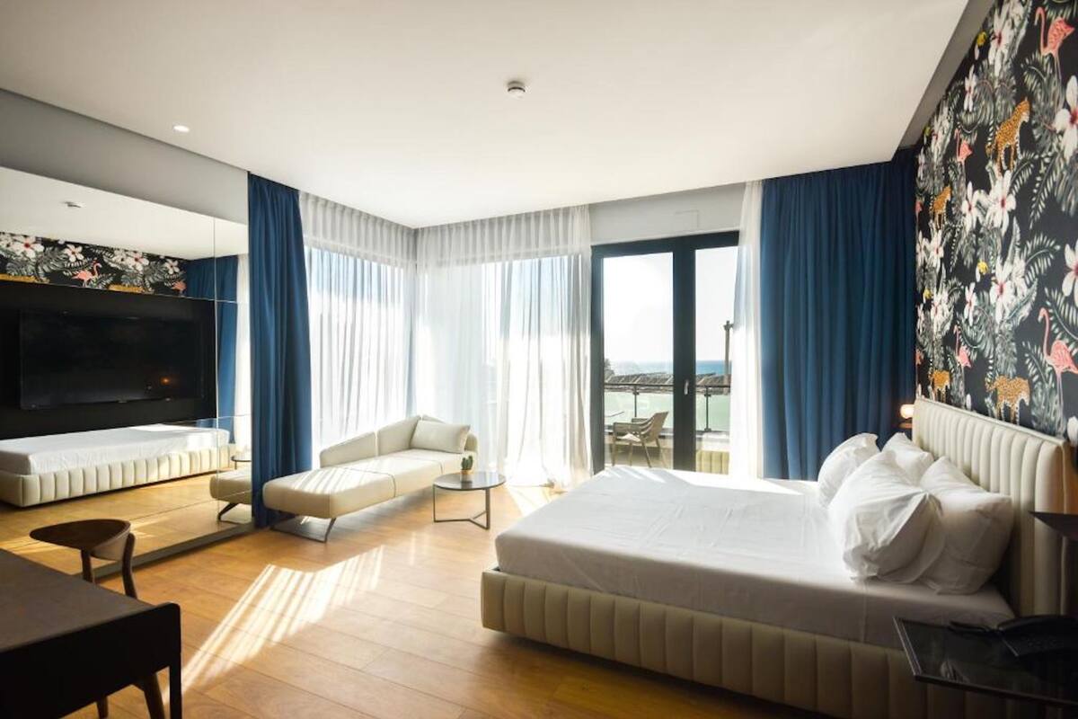 Lenzuola Frette, biancheria da letto di alta qualità, minibar