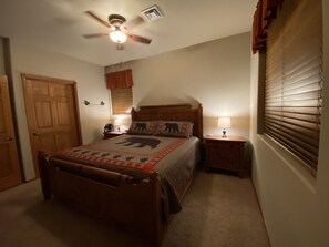 2 dormitorios, tabla de planchar con plancha, wifi gratis y ropa de cama