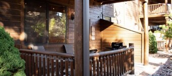 Cozy White Mountain Getaway!