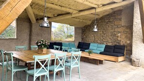 Outdoor dining - A totally renovated rural design house in the middle of nature. (Les Masies)