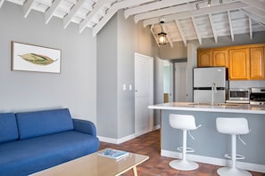 Harbor View Suite | Coffres-forts dans les chambres, fer et planche à repasser