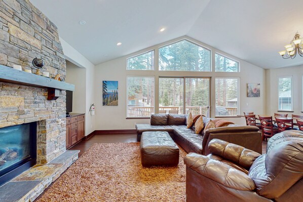 TV, fireplace, DVD player