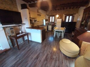 TV, fireplace, printers