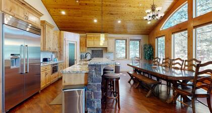 Big Bear Lodge with Hot Tub, Sauna, Game Room, Decks & 4 Fireplaces