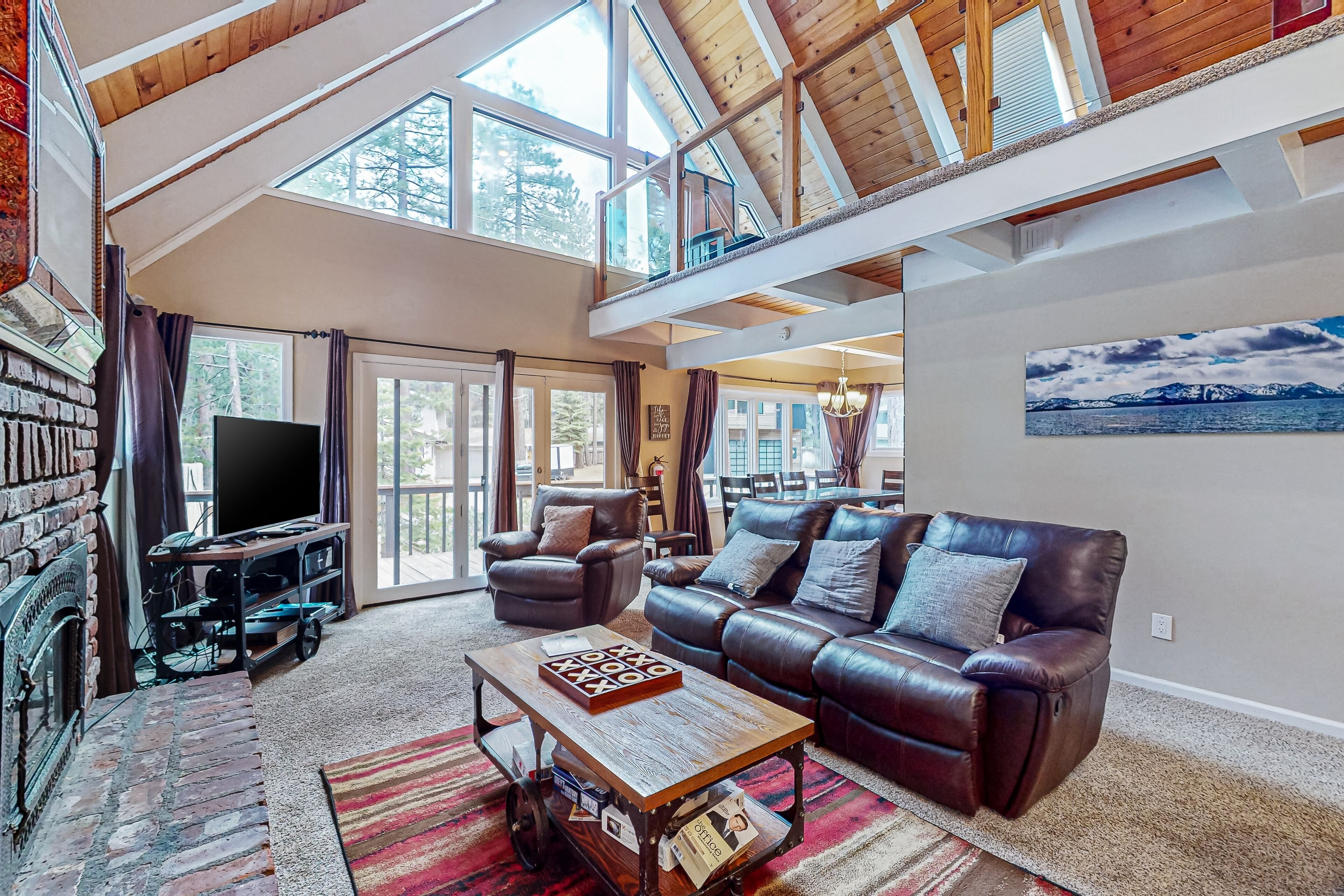 Télévision, jeux vidéo, lecteur de DVD, livres