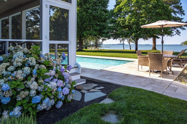 Outdoor pool, a heated pool