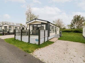 Property grounds - Number 10 (Carnforth)