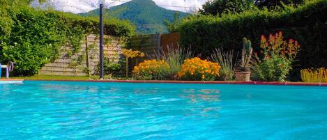 Piscina all'aperto