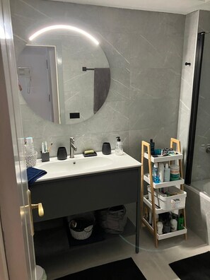 Dusche, Bidet