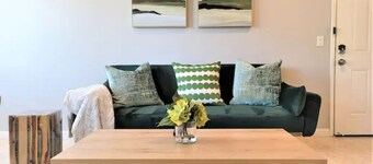 Your Oasis Awaits - Downtown PA Near Stanford 2 bd #657