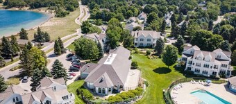 Updated, LK MI View - Pet Friendly!