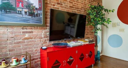 Colorful & Quirky 2-BR Loft w/Private Deck | MICA, JH & UMMC