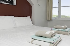 5 多间卧室、熨斗/熨衣板、免费 WiFi、床单