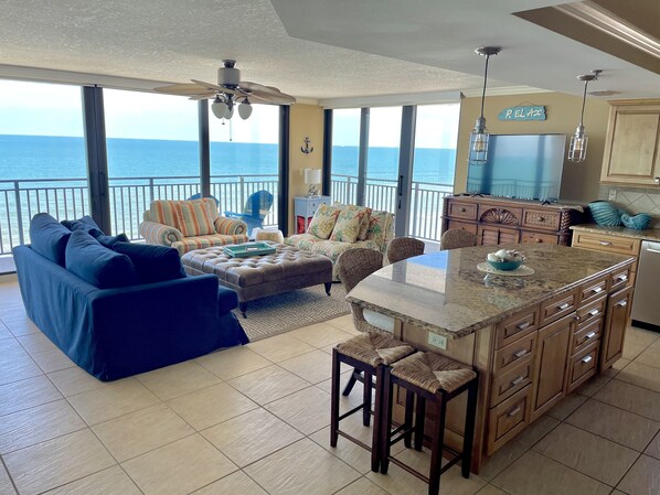 Smart TV, DVD player