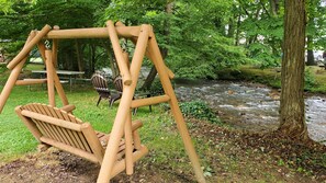 Property grounds - Cozy Creek Cottages (Maggie Valley)