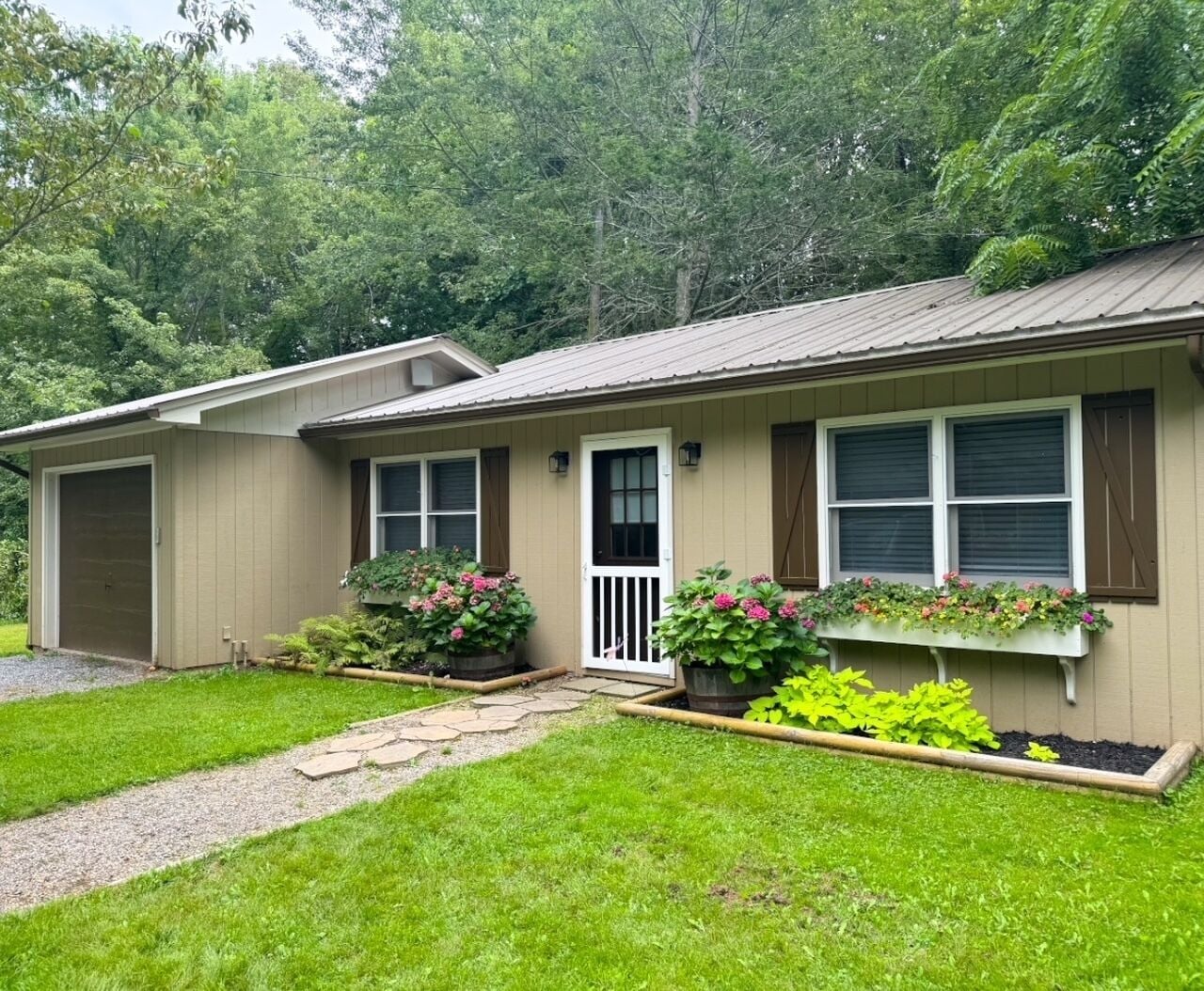 Deluxe-Ferienhaus | Hochwertige Bettwaren, individuell dekoriert, individuell eingerichtet