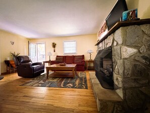 Family Cottage | Living area