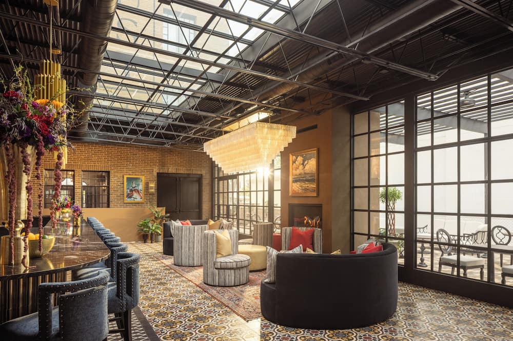 The Faust Hotel