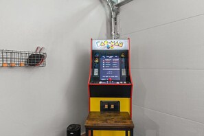 Spielezimmer