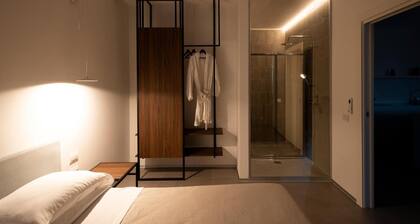 Alkamuri Posh Hotel Spa 109 Suite Superior