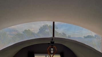 Design Tent | Egyptian cotton sheets, premium bedding, desk, WiFi