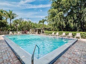 Condo (South Seas Beach Villa 2111) | Fachada