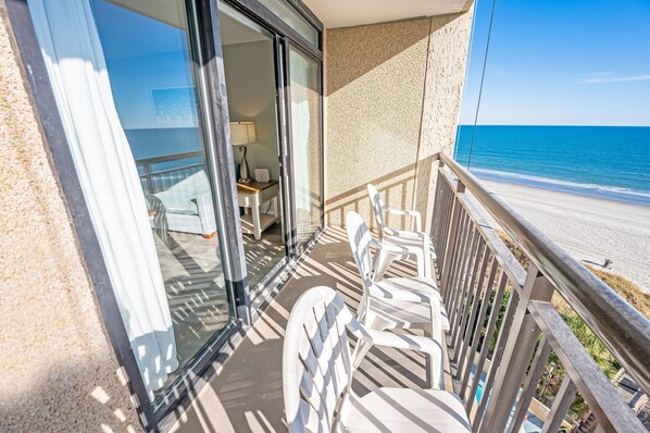 Property grounds - New Direct Oceanfront,Amazing Views at Beach Cove! (North Myrtle Beach)