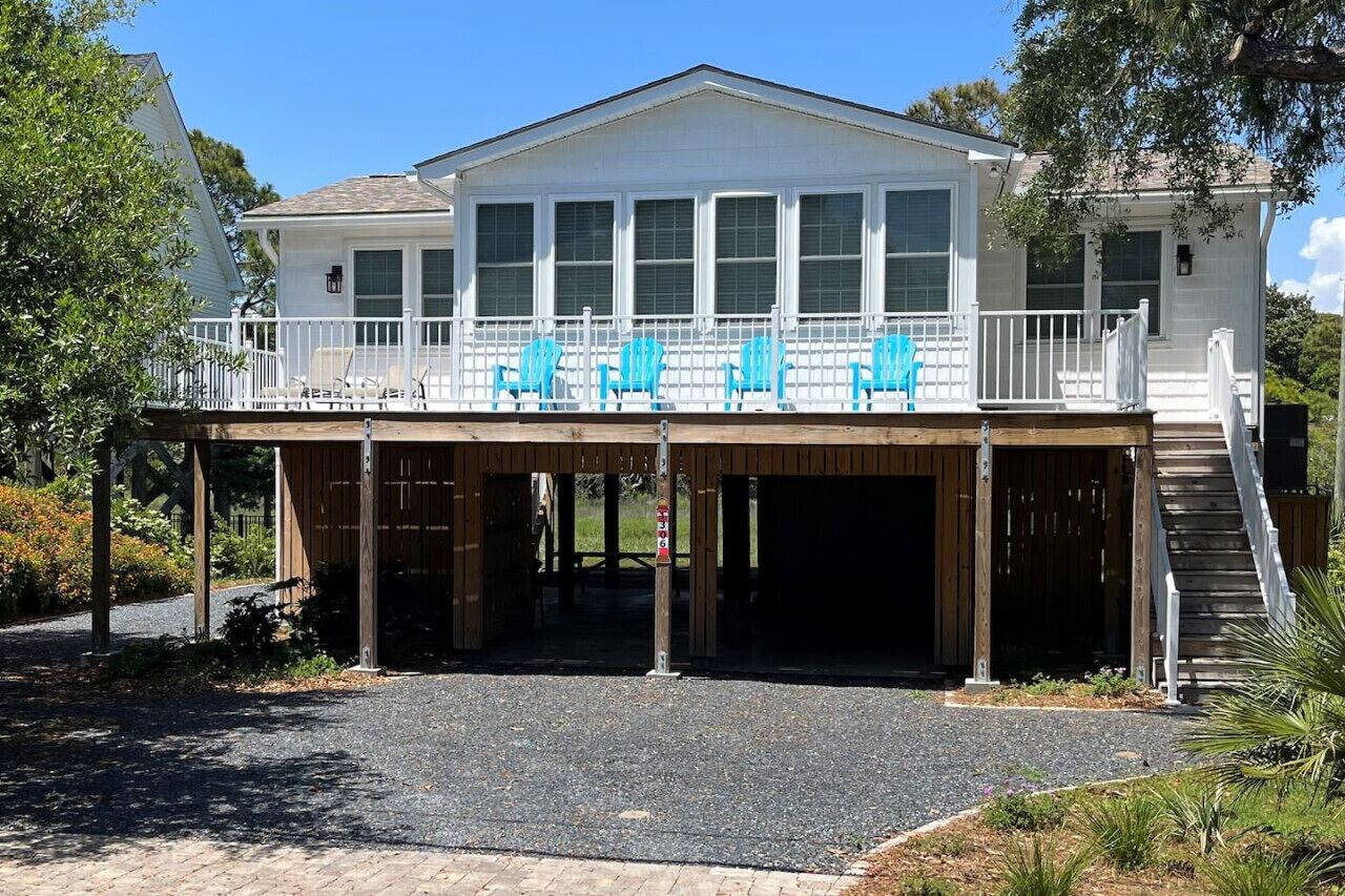 Peaches Folly, Steps to the Beach, Pet Friendly