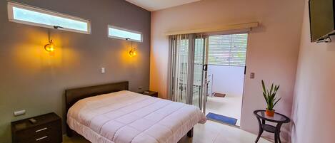 4 makuuhuonetta, ilmainen Wi-Fi