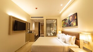 Executive Queen Room | Skrivebord, lydisolert, wi-fi (inkludert) og individuelt innredet