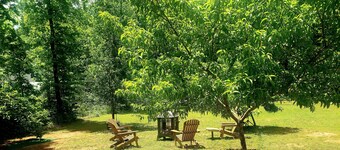 Sumerduck Farmhouse style RV * firepit * countryside