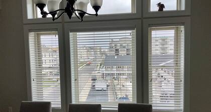 Wc408 East Farragut Road, Unit 302