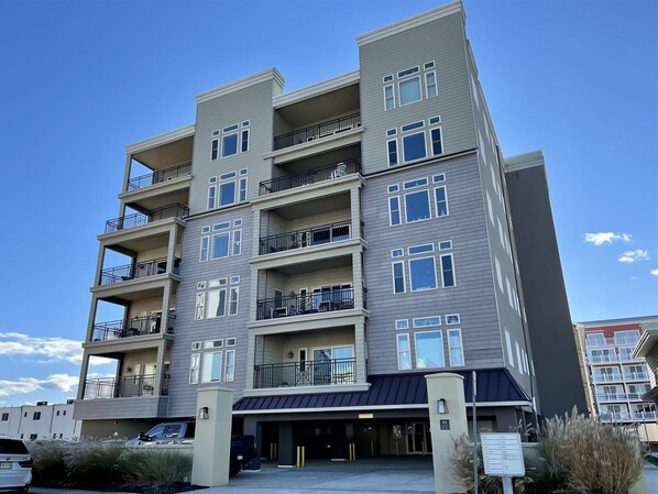 Appart'hôtel (WC408 East Farragut Road, Unit 302) | Extérieur
