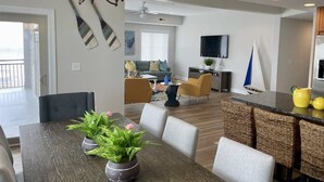 Huoneisto (WC408 East Farragut Road, Unit 302) | Ulkopuoli