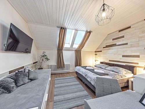 Prague Petite Price Penzion, Apartment 3, sleeps 3