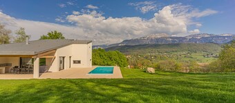 Villa 360° view