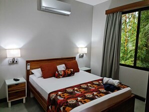 2 chambres, bureau, Wi-Fi gratuit, draps fournis