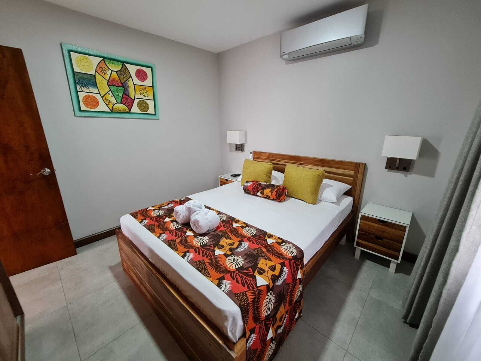 Standaard appartement | 2 slaapkamers, een bureau, gratis wifi, beddengoed