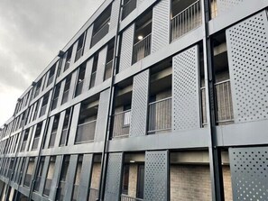 Apartment | Exterior - Luxury 2-bed Apartment in Manchester With Parking (Salford)