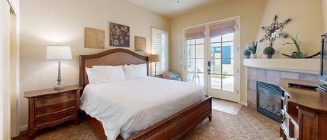 Bureau, fer et planche à repasser, Wi-Fi, draps fournis