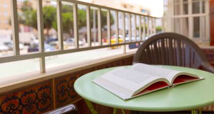 CASA MARINA - Beautiful apartment with community pool and close to the sea. Free WiFi.