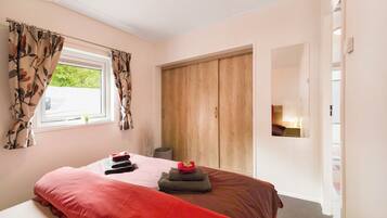 2 habitaciones, wifi gratis y ropa de cama