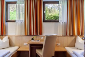 2 habitaciones, wifi gratis y ropa de cama 