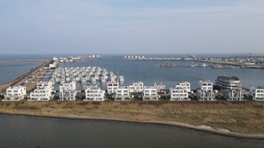 Marina - Villa 'Kapitän James Cook2' with Sea View, Private Terrace and Wi-Fi (Kappeln)