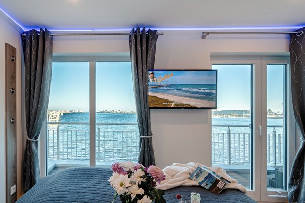 2 bedrooms, iron/ironing board, free WiFi