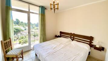 2 bedrooms, Internet