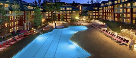 屋外プール、温水プール
