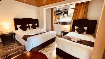 Habitació familiar, 1 dormitori, vistes al riu | Wifi gratuïta i roba de llit